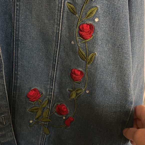 Quacker Factory Jeanne Jacket with Red Rose embroidery and tiny rhinestones - Picture 3 of 4